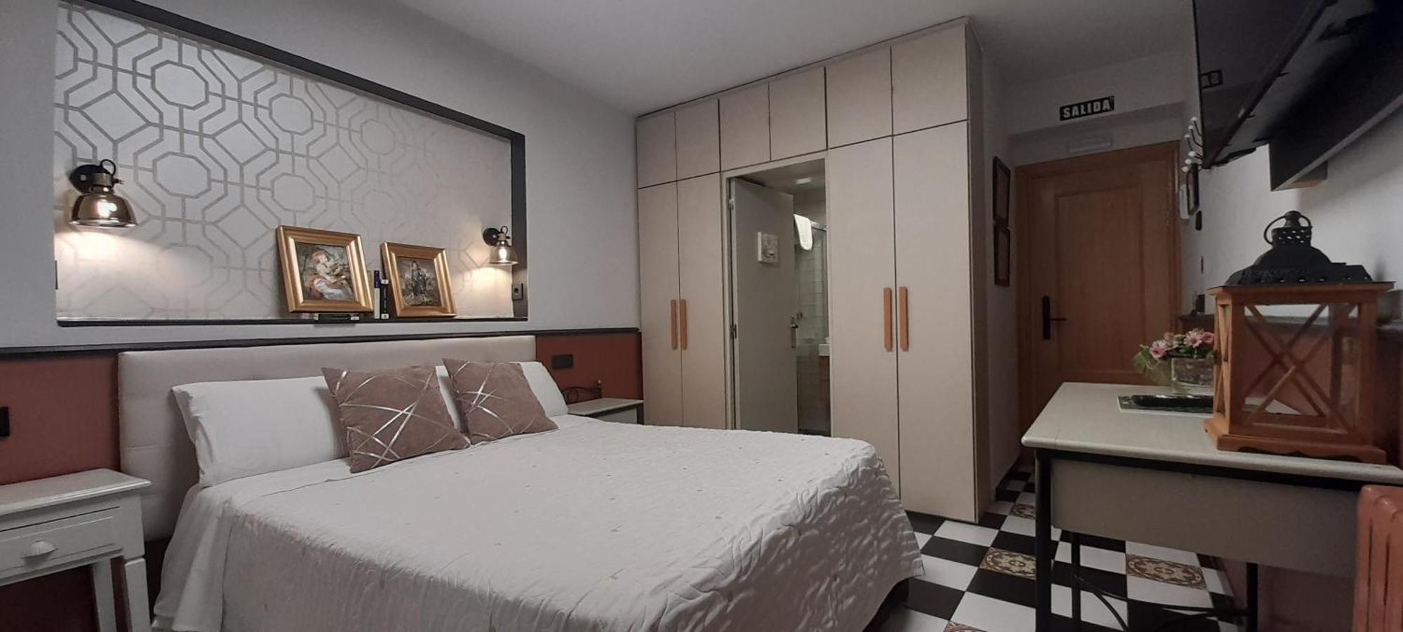 Cascante Hostal El Lechuguero מראה חיצוני תמונה